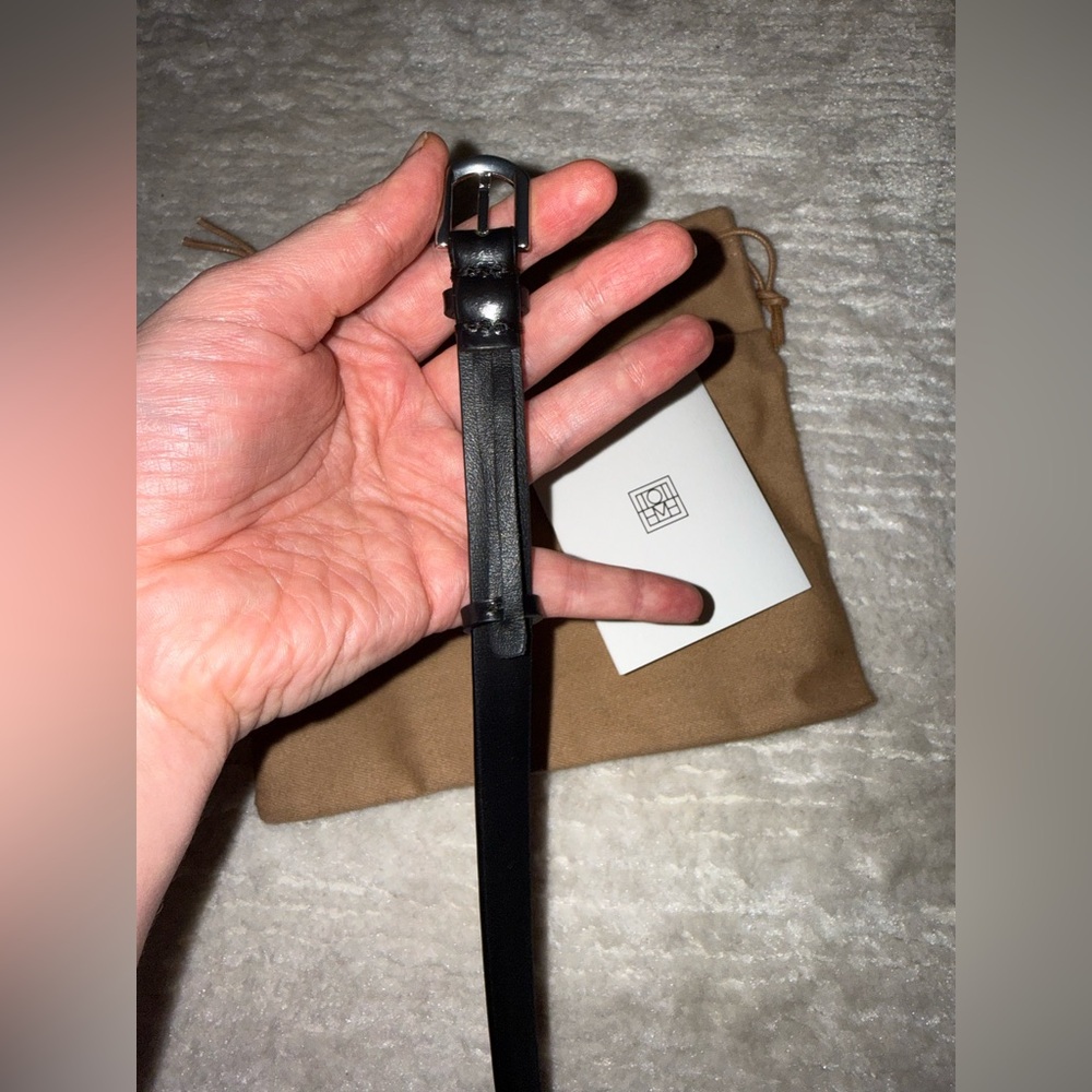 Toteme Skinny Leather Belt, Black - Picture 13 of 17